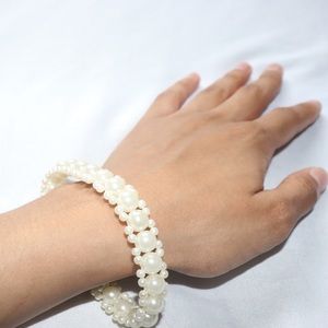 *SOLD*Pearl bracelet